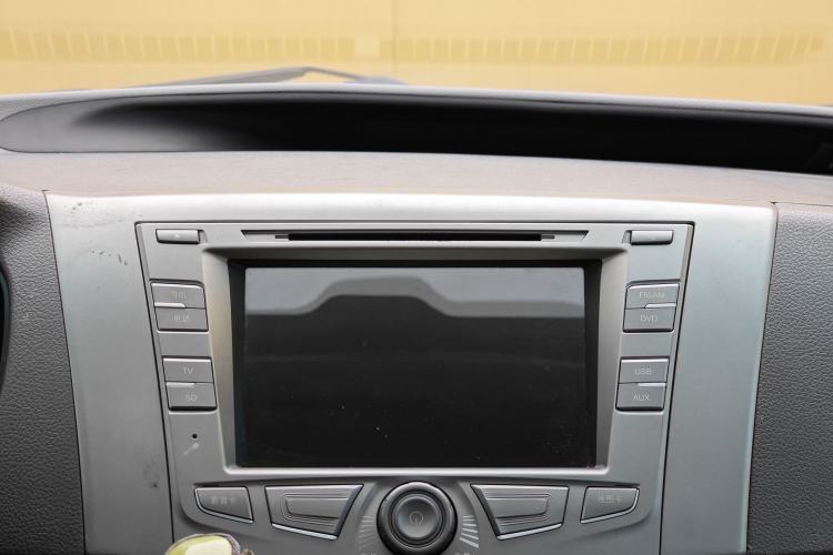 Used BYD M6 2013 2.4L Automatic Luxury Model
