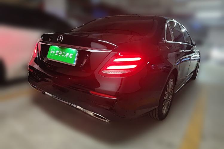 Used Mercedes-Benz E-Class 2018 E 300 L Sporty and Stylish Model