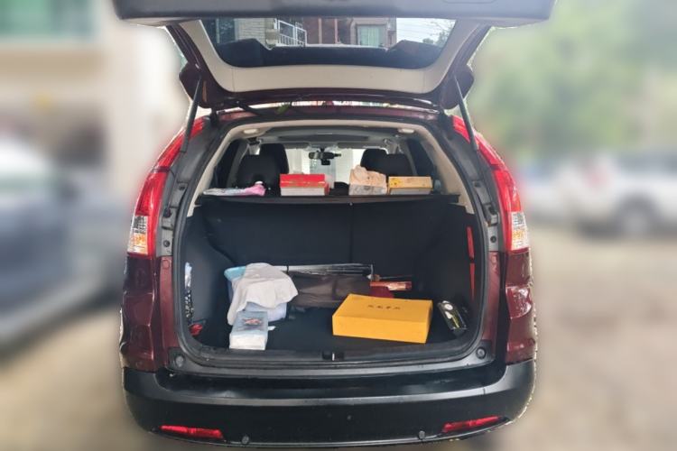 Used Honda CR-V 2013 2.4L two-wheel drive luxury version Trunk