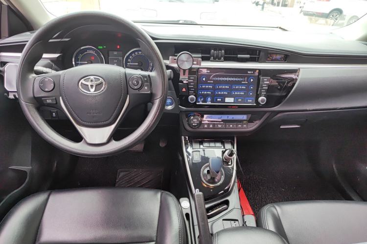 Used Toyota Levin 2016 Dual-Engine 1.8H GS E-CVT Elite Model with Sunroof