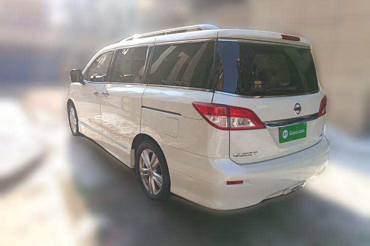 Used Nissan Quest 2015 3.5L SL
