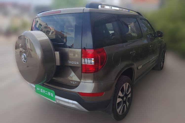 Used Skoda Yeti 2014 1.8TSI DSG All-Wheel Drive Edition Rear Right 45 Deg