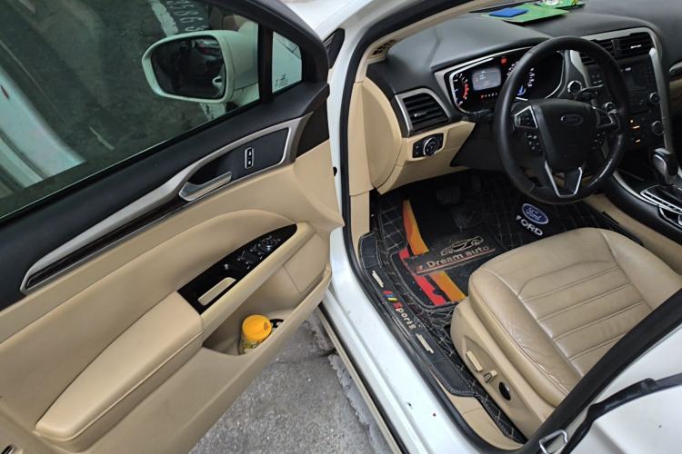 Used Ford Mondeo 2013 2.0L GTDi 200 Fashion Edition