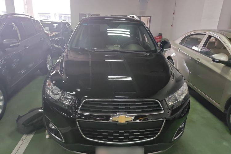 Used Chevrolet Captiva 2015 2.4L Two-Wheel Drive Urban Version 7 Seats Front