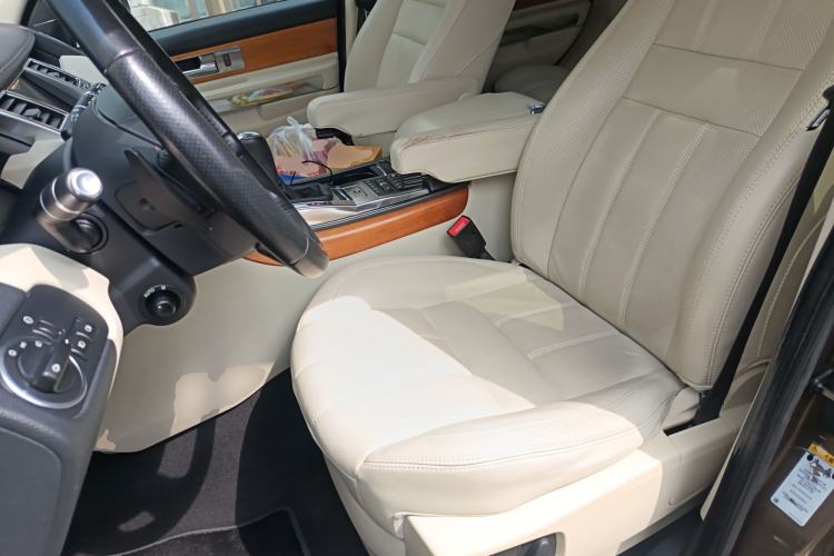 Used Land Rover Range Sport 2013 5.0 NA V8 HSE Left Front Seat