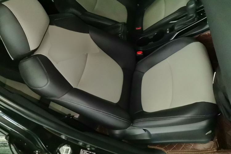 Used Toyota Corolla Cross 2022 2.0L Elite Edition Right Front Seat