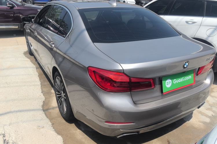 Used BMW 5 Series 2019 530Li Luxury Edition Premium Package
