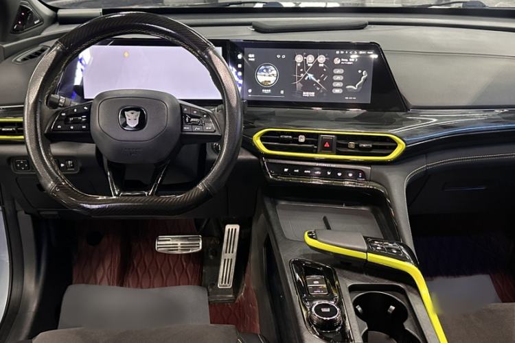 Used CHANGAN UNI-T 2022 1.5T Sport Edition Flagship Version Interior 1