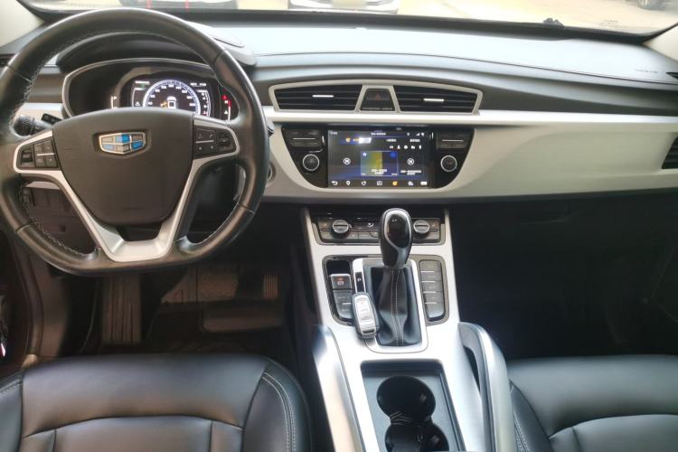 Used Geely Auto Emgrand X7 Sport 2016 1.8TD Automatic Smart Model Center Console