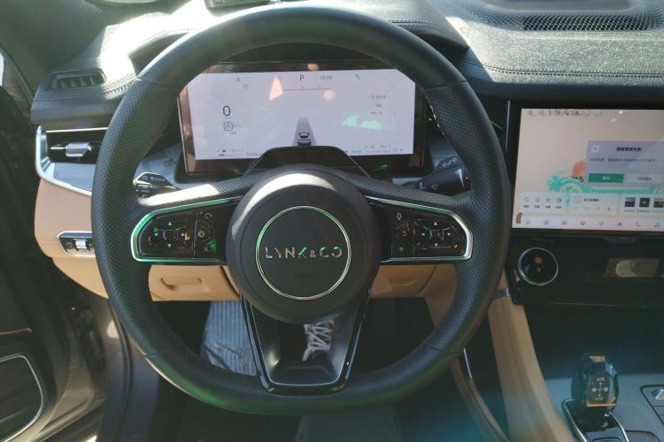 Used Lynk & Co 09 EM-P 2023 2.0TD EM-P Long-Range Version PM 7-Seater
