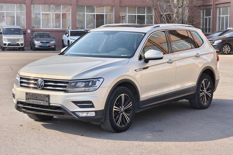 Used Volkswagen Tiguan L 2021 330TSI Automatic Two-Wheel Drive Smart Edition