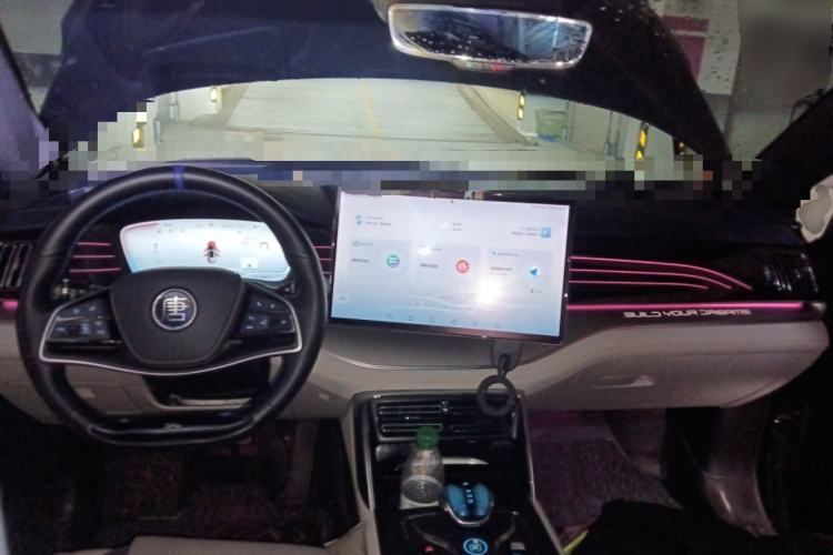 Used BYD Tang New Energy 2022 DM-p 215KM Four-Wheel Drive Flagship Model Center Console