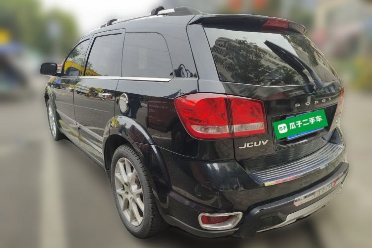 Used Dodge Journey 2013 2.4L Two-Wheel Drive Luxury Version