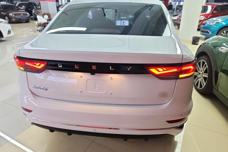 Used Geely Auto Emgrand 2026 Model 4th Generation 4 Millionth Anniversary Edition 1.5L Manual Overdrive Edition