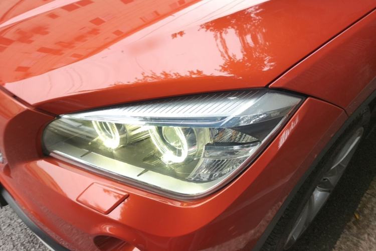 Used BMW X1 2015 sDrive18i Leading Edition
