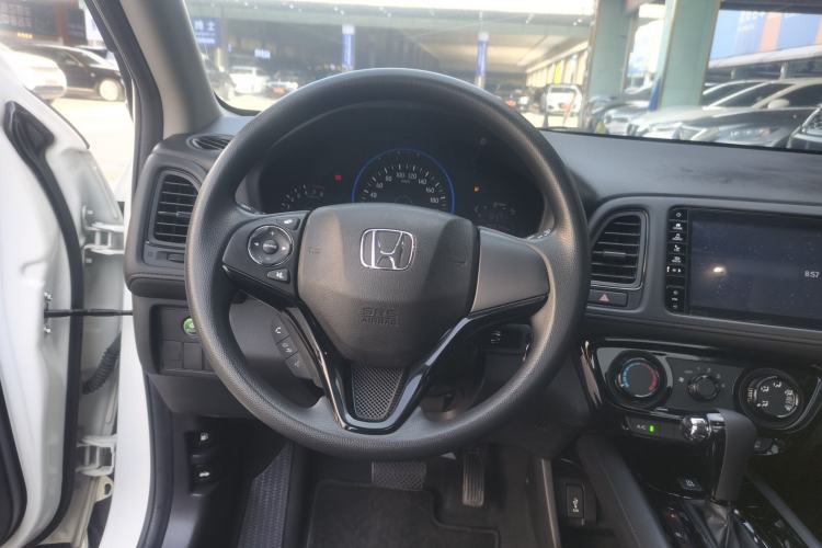 Used Honda Vezel 2020 1.5L CVT Pioneer Edition
