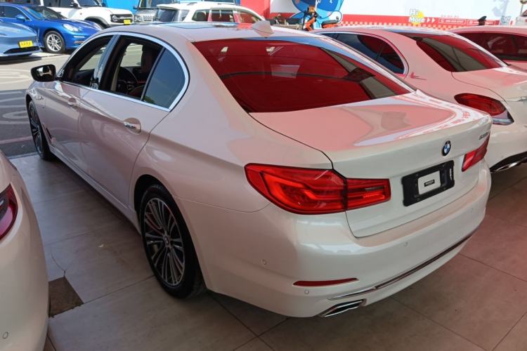 Used BMW 5 Series 2018 Facelifted 530Li Luxury Edition Premium Package