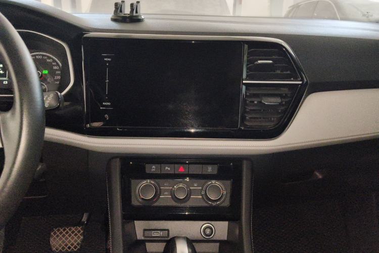 Used Jetta VS5 2023 280TSI Automatic Trend Edition
