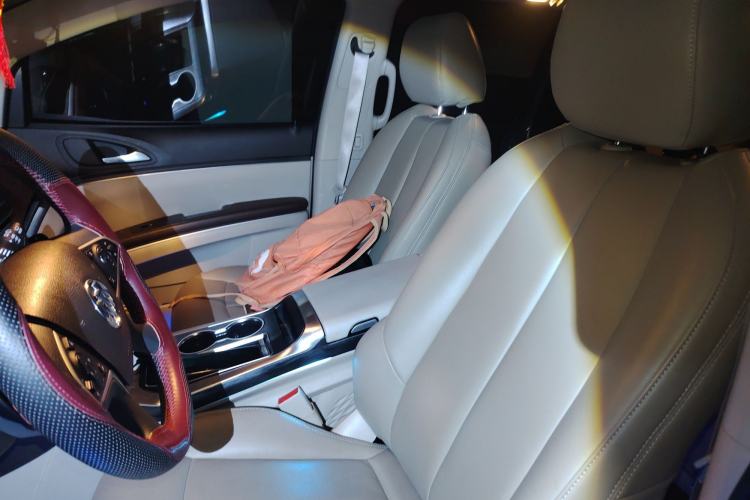 Used Buick GL8 2021 Land Cruiser Executive Class 652T Comfort Model