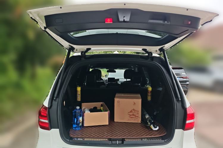 Used Mercedes-Benz GLS 
