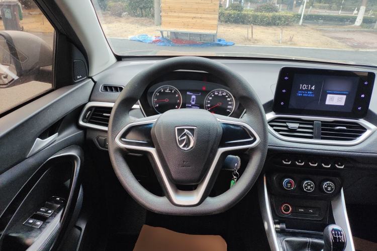 Used Baojun 530 2018 1.5T Manual Elite Version China V