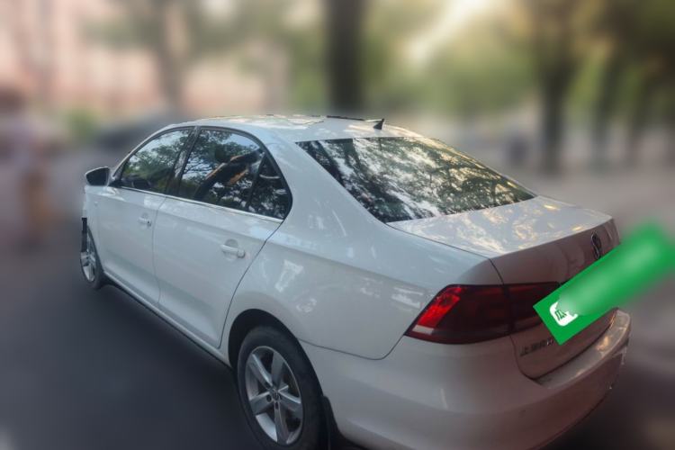 Used Volkswagen Santana 2015 1.6L Manual Comfort Edition