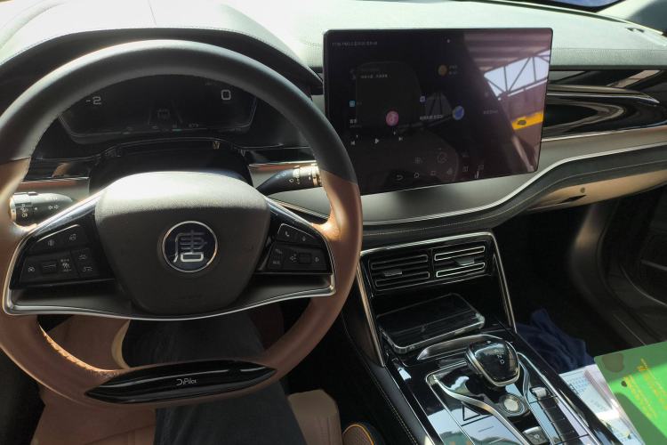 Used BYD Tang New Energy 2021 DM-i 112KM Prestige Model
