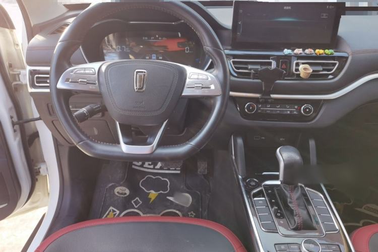 Used Bestune T33 2019 1.6L Automatic Luxury Version China V Emission Standard