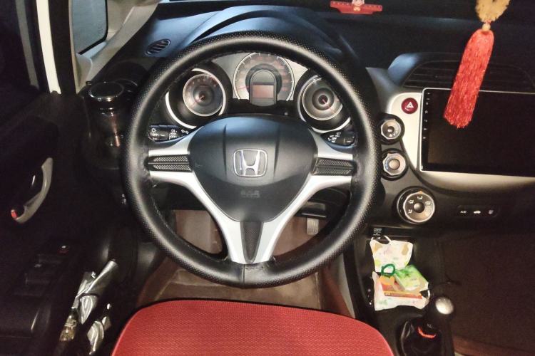 Used Honda Fit 2011 1.3L manual Comfort version Steering Wheel