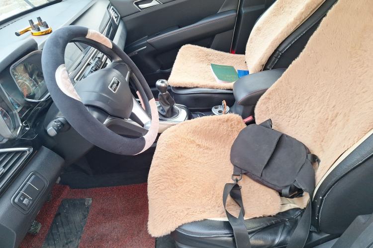 Used DORCEN G60 2019 1.6L Manual Elite Model China V Standard
