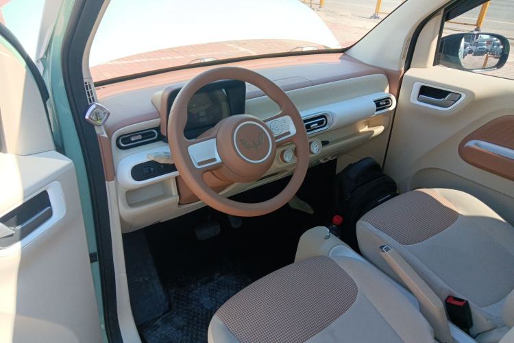 Used Wuling Hongguang MINIEV 2024 3rd Generation 215km Youth Edition
