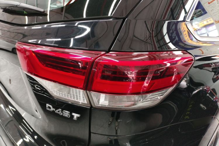 Used Toyota Highlander 2021 2.0T Two-Wheel Drive Elite Version 7-Seater
