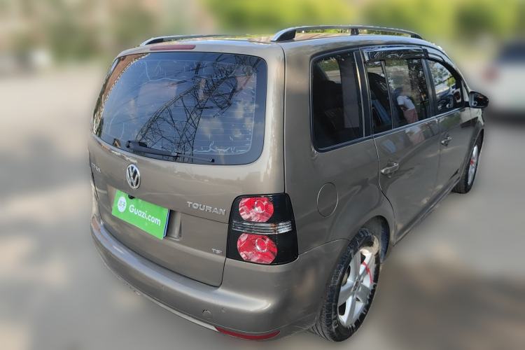 Used Volkswagen Touran 2015 1.4T Manual Fashion Edition 5-Seater