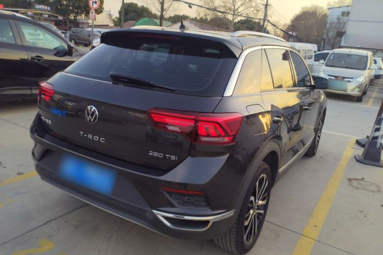 Used Volkswagen T-ROC 2021 280TSI DSG Two-Wheel Drive Comfort Connect Edition
