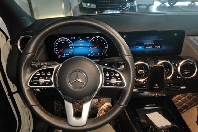 Used Mercedes-Benz GLA 2020 GLA 180
