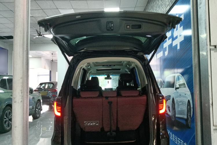 Used Honda Elysion 2022 2.0L eHEV Prestige Edition