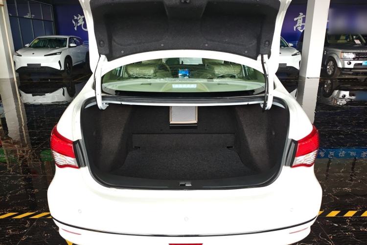 Used Dongfeng Junfeng E11K 2021 60.43 kWh Battery-Swap Version Trunk