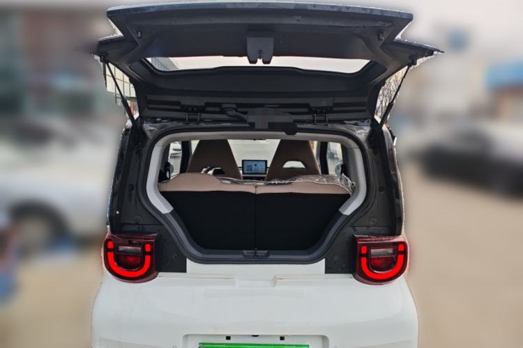 Used Chery QQ Ice Cream 2024 Edition Youth Version 205km Sundae