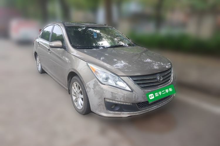 Used FORTHING Joyear S50 2014 1.6L CVT Luxury Model
