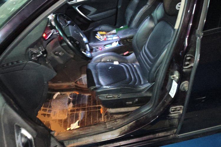 Used DS 5LS 2016 1.6T Luxury Edition THP160
