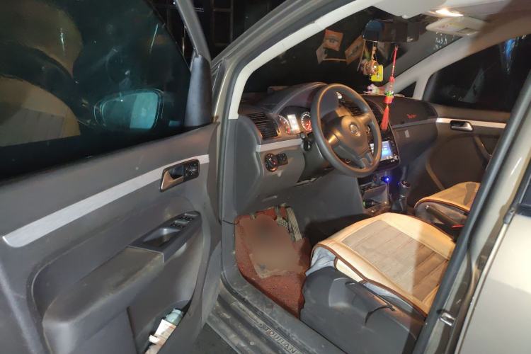 Used Volkswagen Touran 2013 1.4T Manual Fashion Edition 5 Seats