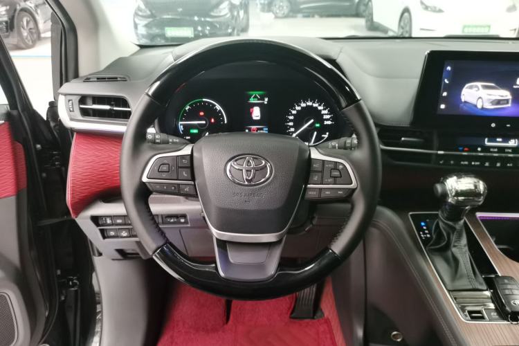 Used Toyota SIENNA 2024 2.5L Hybrid Comfort Edition