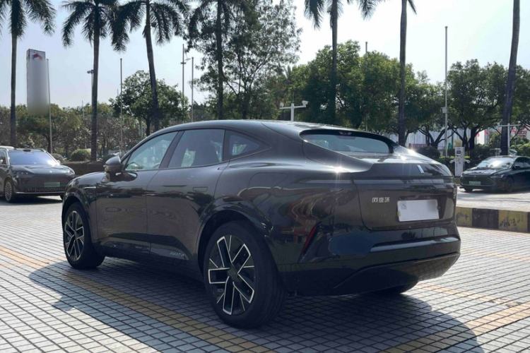 Used Avatr 11 2025 Year Updated Max Extended-Range Version Exterior 3