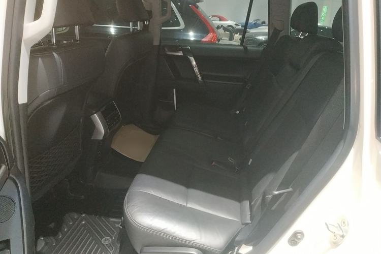 Used Toyota Prado 2018 3.5L Automatic VX NAVI with Rear-Mounted Spare Tire
