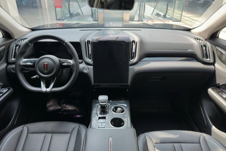 Used Hongqi HS3 2023 1.5T Two-Wheel Drive Shanwei Edition Interior 1