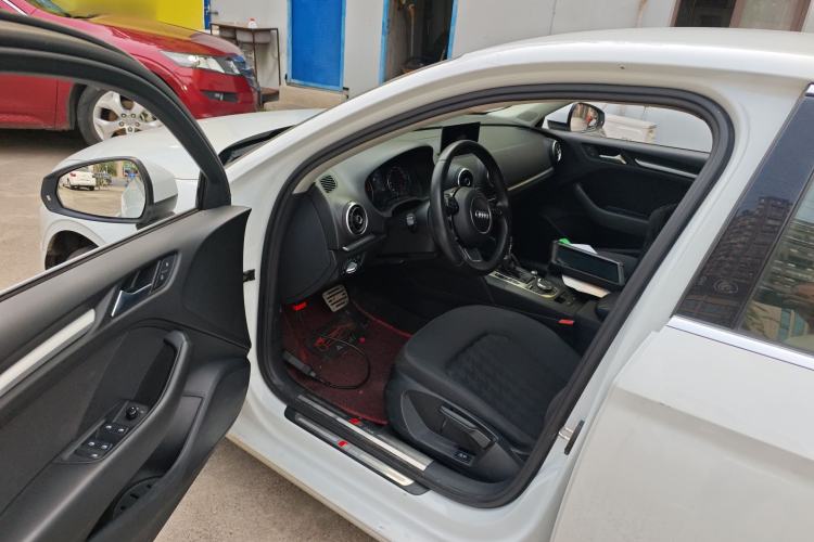 Used Audi A3 2016 Limousine 35 TFSI Ambition Edition
