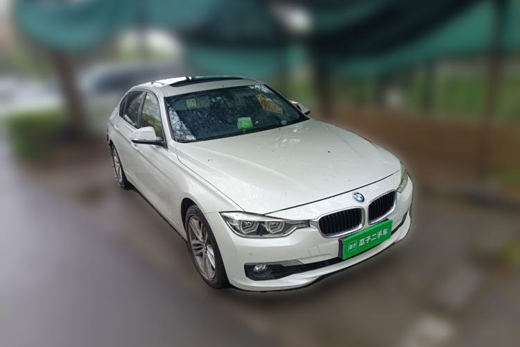 Used BMW 3 Series 2017 320Li Fashion Model Front Right 45 Deg