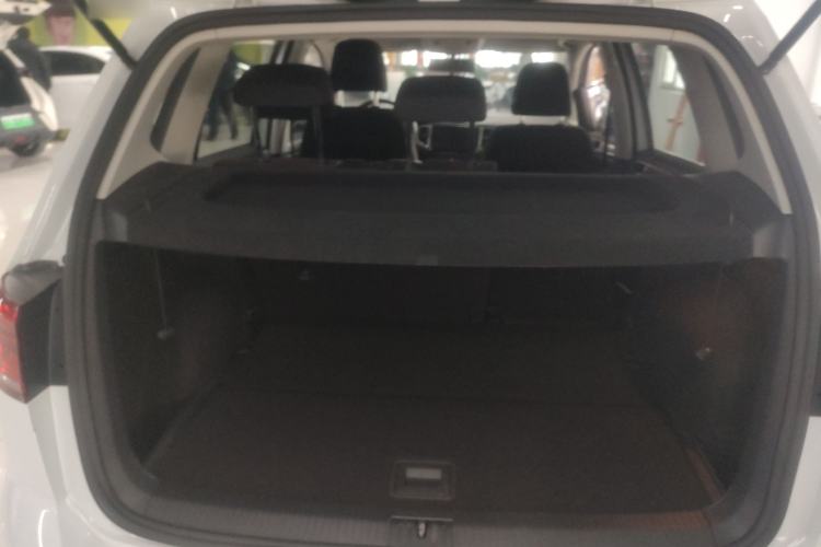 Used Volkswagen Golf Sportsvan 2016 1.6L Automatic Comfort Model
