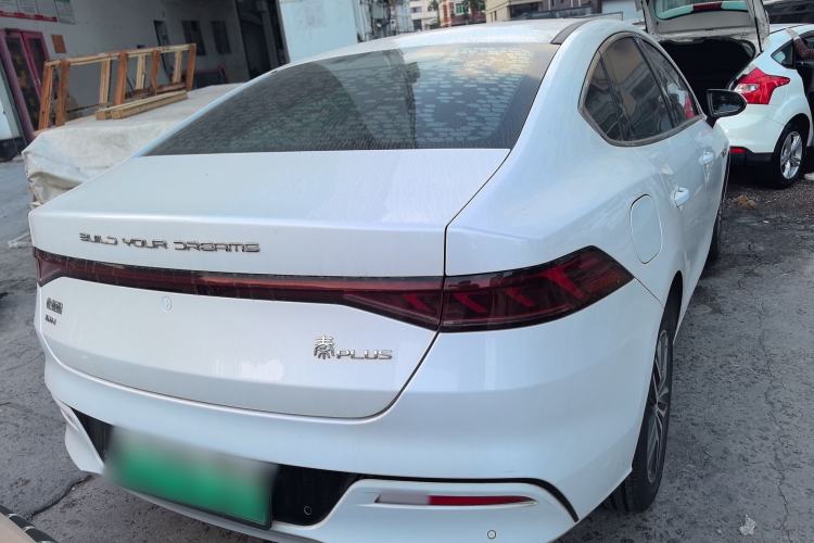 Used BYD Qin PLUS 2021 DM-i 120KM Flagship Model
