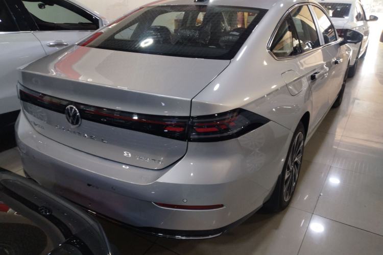 Used Volkswagen Sagitar 2026 Model L 300TSI DSG Elite Version
